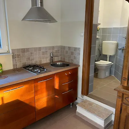 Hébergement de vacances Dora House With Wifi And Outdoor Swimming Pool *