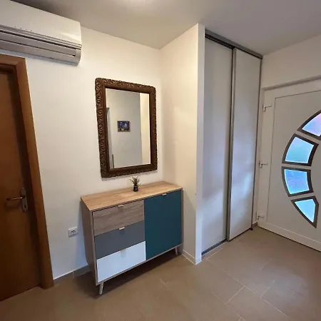Holiday home Dora House With Wifi And Outdoor Swimming Pool *
